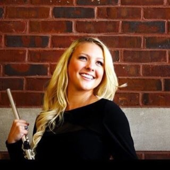 Meet your Posher, Ansley - Picture 1 of 1